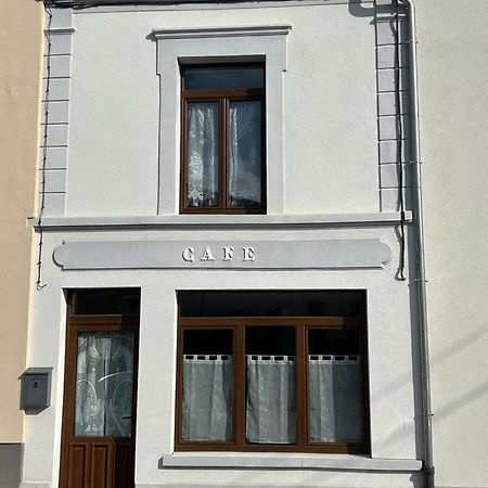 Café du Pêcheurs Vila Bouillon Exterior foto